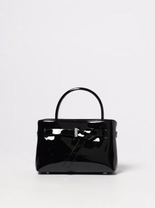 Darujte nadčasový luxus. Darujte Armani. #emporioarmani