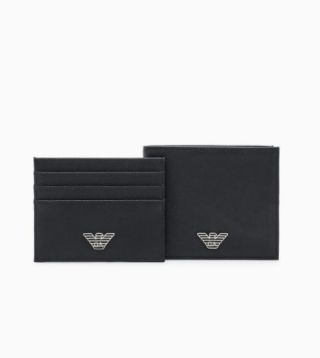 Investice do stylu se slevou 40 %. To jsou letošní Vánoce s námi. #emporioarmani